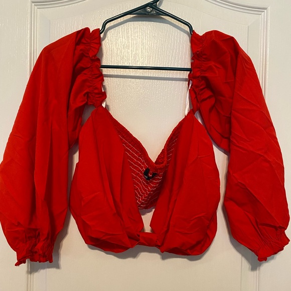 NEW RED 2 PIECE CROP AND SKIRT SET - Picture 2 of 9